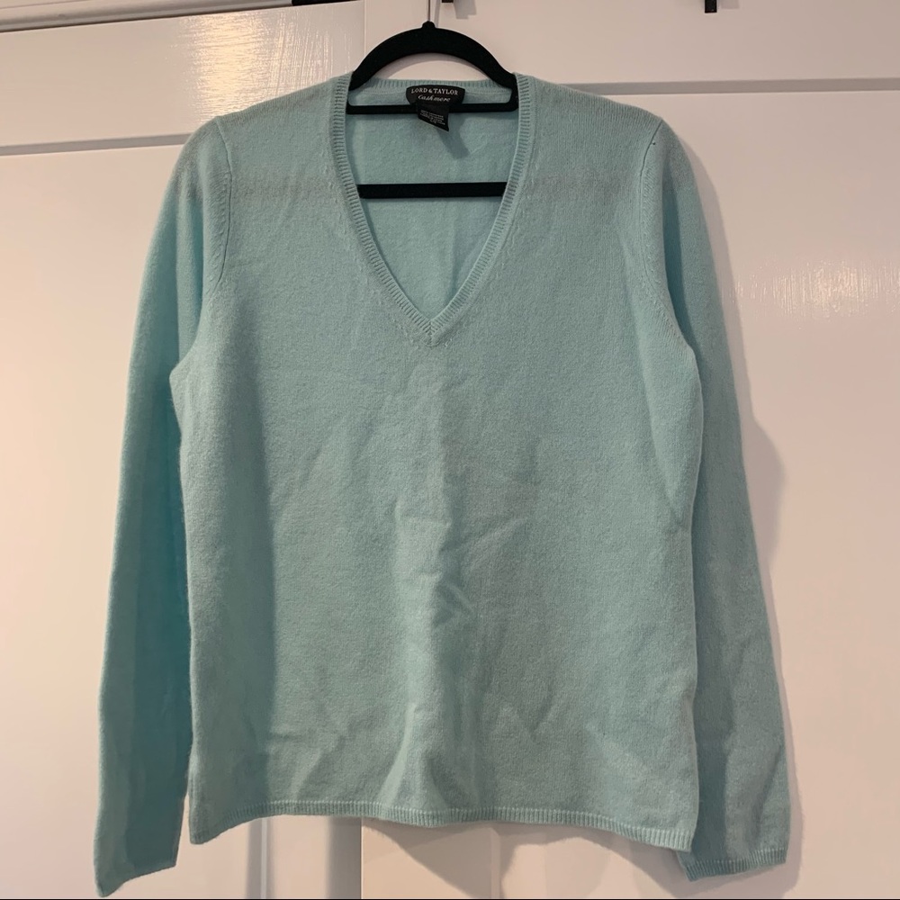 Cashmere sweater